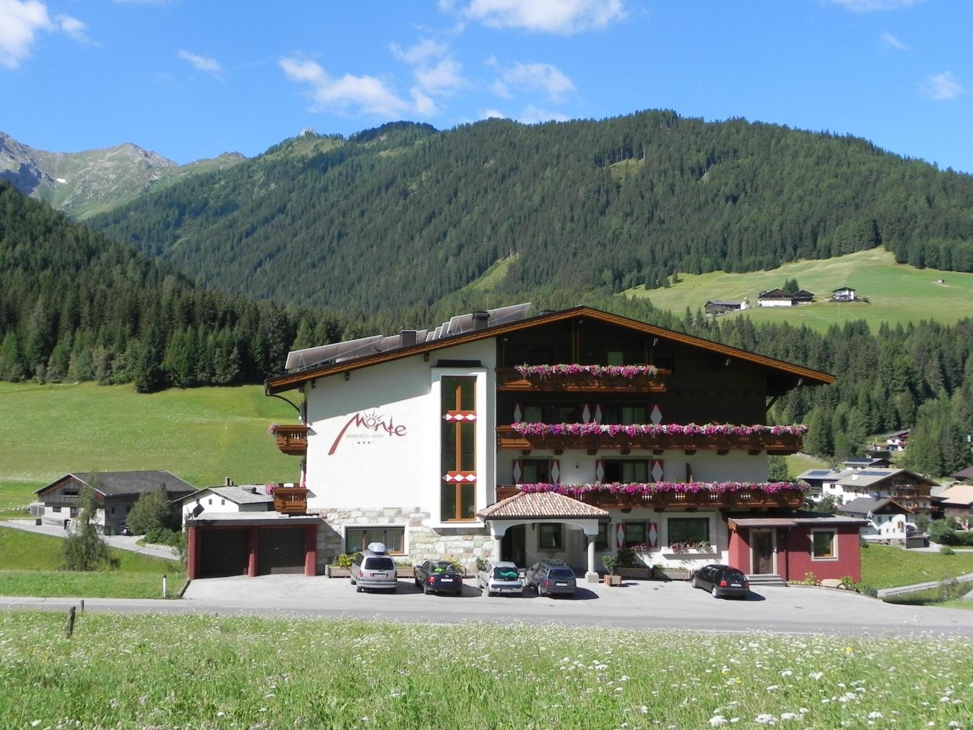 Aparthotel Garni Monte Kartitsch Exteriör bild